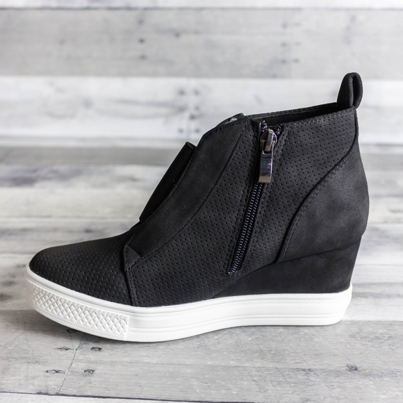 'Taryn' Wedge Sneaker - Picture 2 of 4